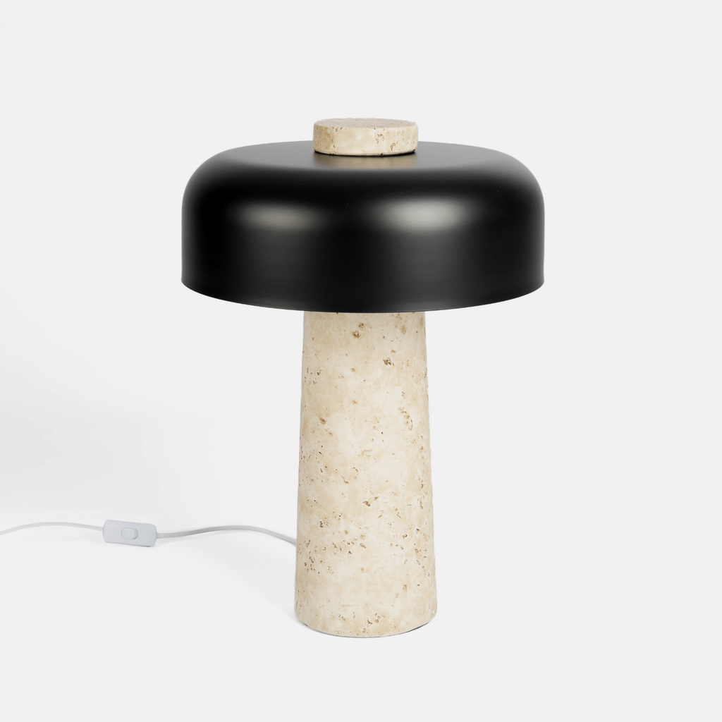Kyro Lamp