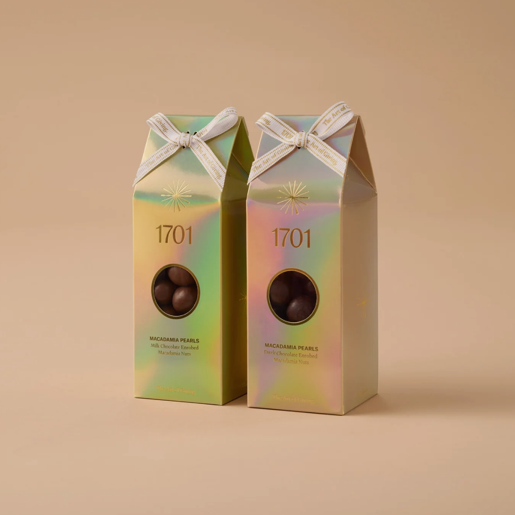 1701 Macadamia Pearls - Milk Chocolate