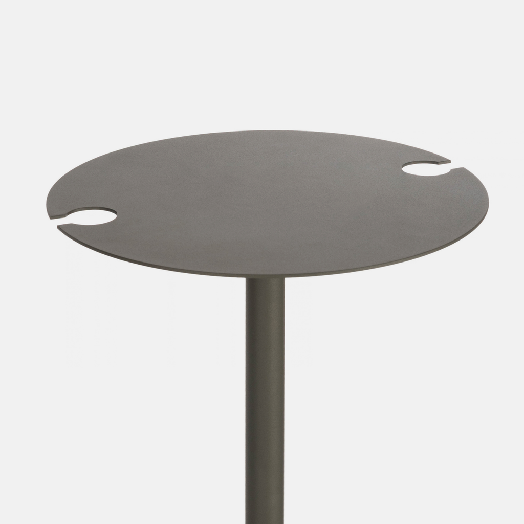 Ivy Outdoor Picnic Table