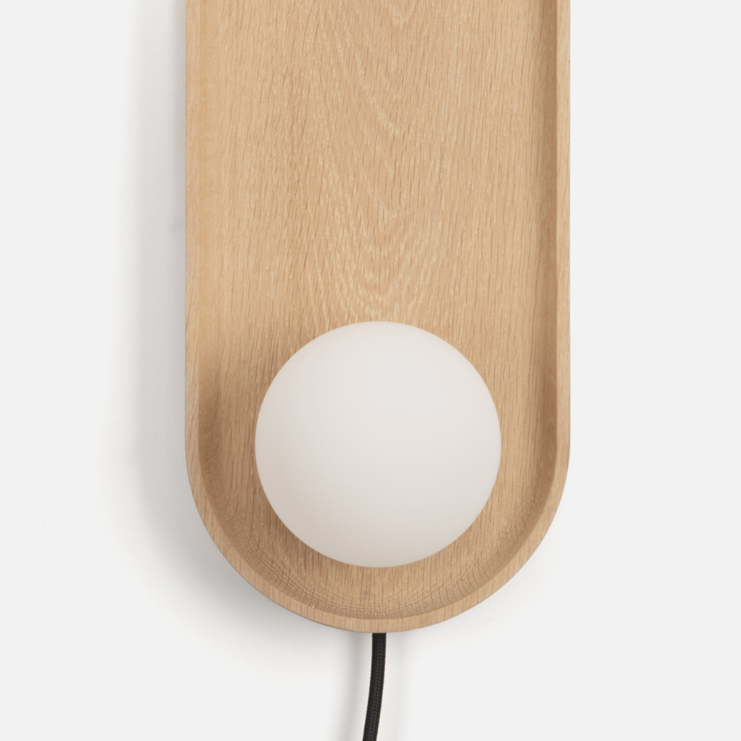 Luna Wall Lamp - Natural Oak