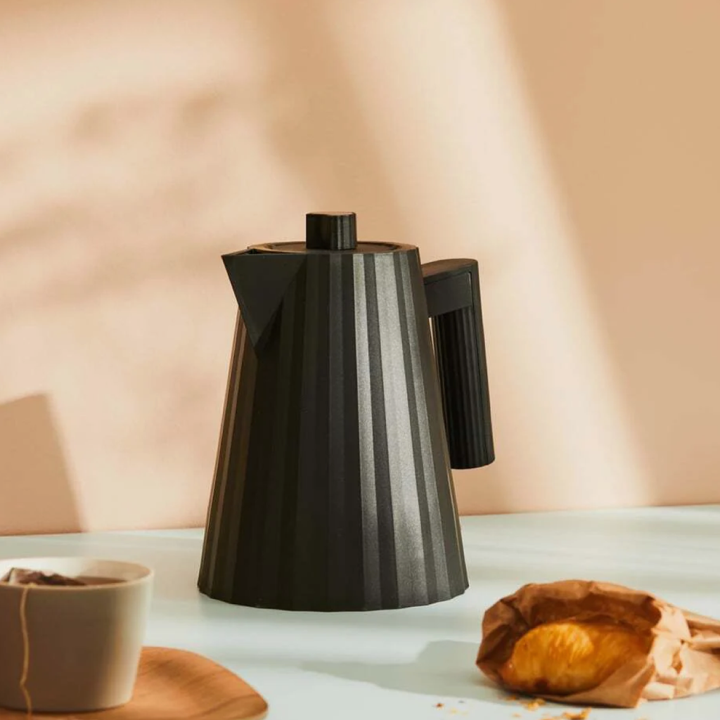 Alessi Plisse Electric Kettle 1L - Black