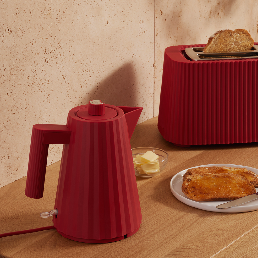 Alessi Plisse Electric Kettle 1L - Red