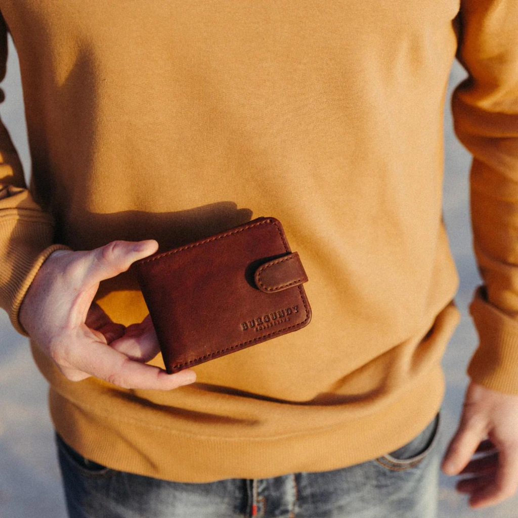 Executive Bifold - Mahogany