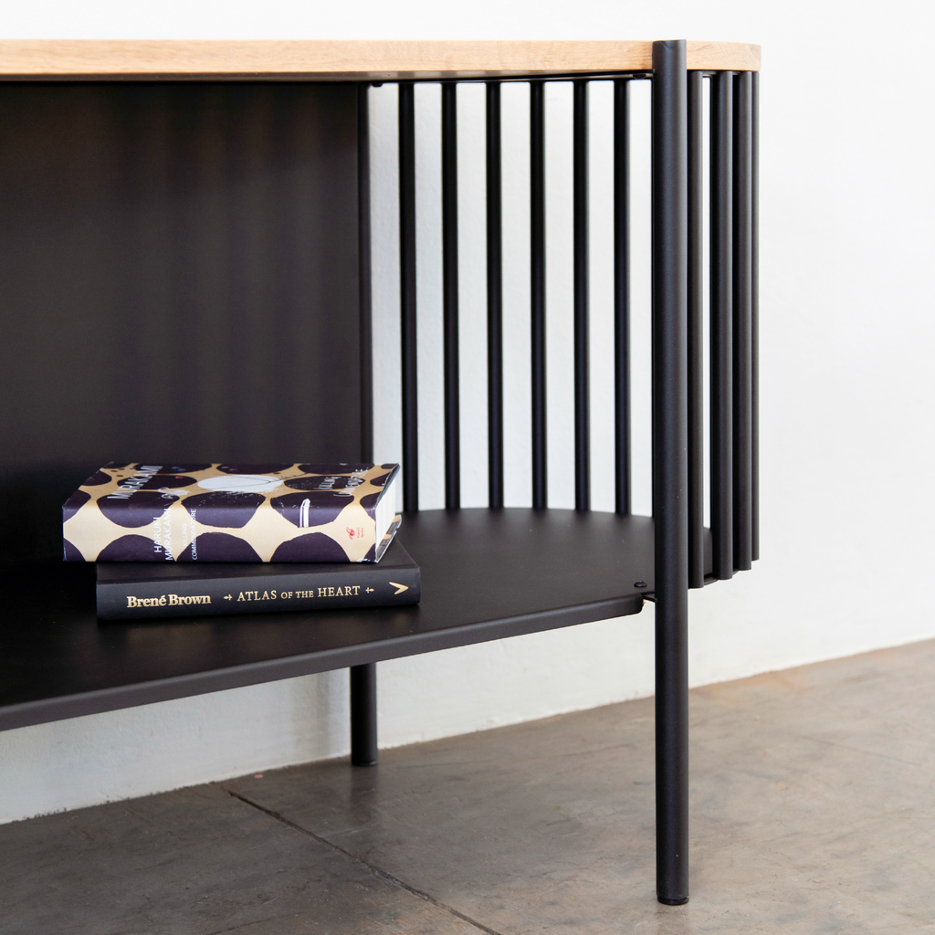 Finn TV Unit