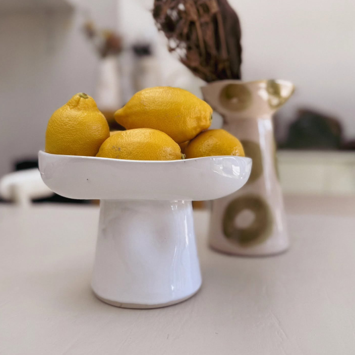 Muwuyu Stemmed Bowl - Gloss White