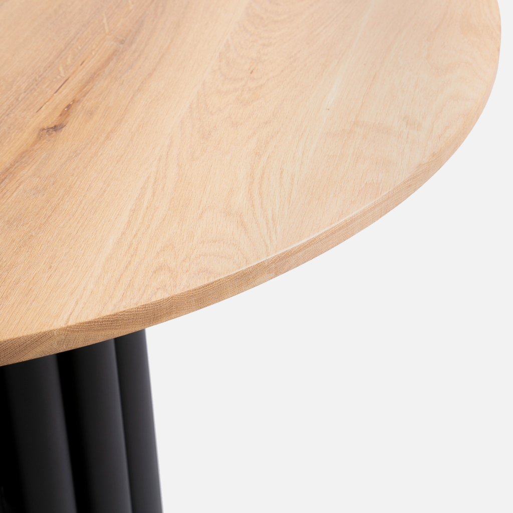 Pillar Round Table