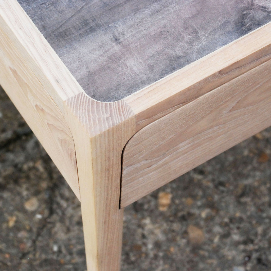 Oryx Bedside Table
